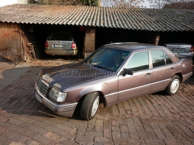 MERCEDES-BENZ E 124 Z1 2.5 E 200 D