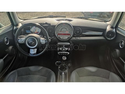 MINI CLUBMAN Cooper1.6 98624KM! MEGKÍMÉLT ÁLLAPOT