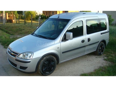 OPEL COMBO Tour 1.3 CDTI Cosmo