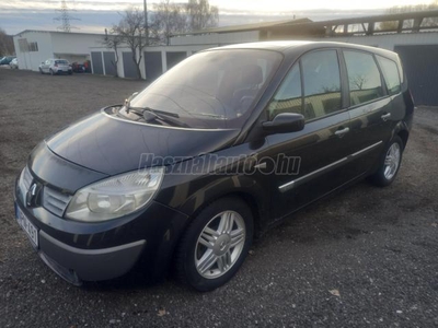 RENAULT SCENIC Scénic 1.9 dCi Privilege +DIGIT KLÍMA+ALUKERÉK+