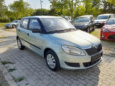 SKODA FABIA 1.2 6V Classic Vezetett szervízkönyv