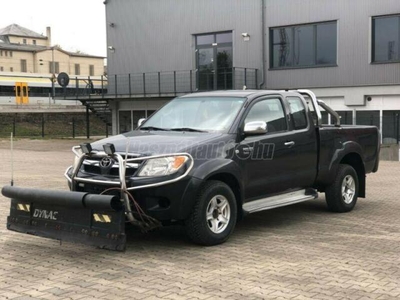 TOYOTA HI LUX 2.5 D-4D Pick Up Hókotró