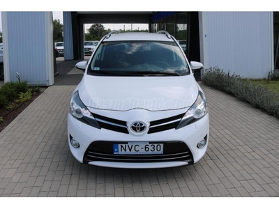 TOYOTA VERSO 1.6 D-4D Executive TSS [7 személy] Mo.-i. 1 Tul.. ÁFA-s!