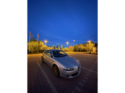 ALFA ROMEO 147 1.9 JTD 8V Progression