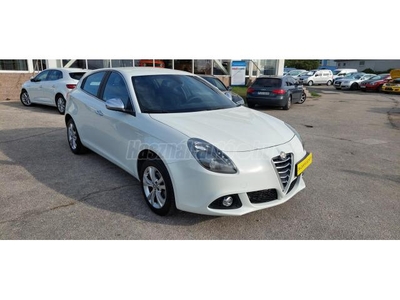 ALFA ROMEO GIULIETTA 1.4 TB Progression EU6 100 000 KM! Szervizkönyv! Autóbeszámítás lehetséges!