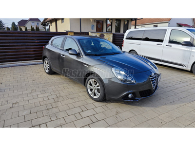 ALFA ROMEO GIULIETTA 1.6 JTDM-2 Distinctive