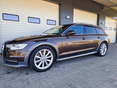 AUDI A6 ALLROAD 3.0 V6 TDI quattro S-tronic