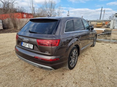 AUDI Q7 3.0 V6 TDI quattro Tiptronic ic