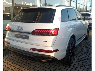 AUDI Q7 50 TDI S line quattro Tiptronic ic [7 személy] 7 SZEMÉLYES OPTIKAI CSOMAG FEKETE MATRIX LED BANG&OLUFSEN 3D AZONNAL ÁTVEHETŐ