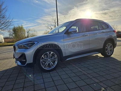 BMW X1 sDrive20i Sport DKG