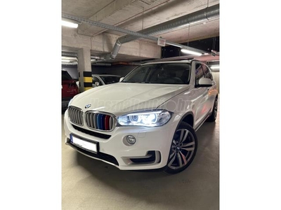 BMW X5 xDrive30d (Automata) HUD. Panorama tető. Full Bőr. Comfort ülés