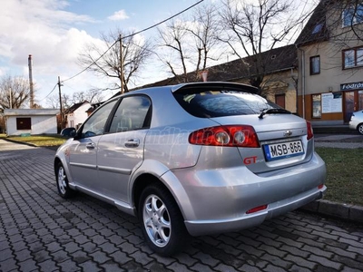 CHEVROLET LACETTI 1.6 16V WTCC Street Edition