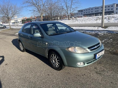 CHEVROLET LACETTI 1.8 16V Platinum