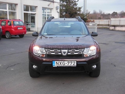 DACIA DUSTER 1.6 Open Márkakereskedésből. 2. tulajdonos. szervizkönyves