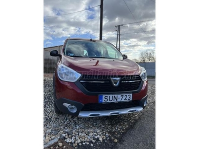 DACIA LODGY 1.5 Blue dCi Stepway DFULL (7 személyes )