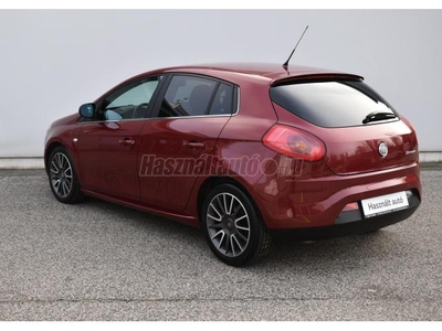 FIAT BRAVO 1.4 T-Jet Dynamic SPORTCSOMAG.DIGITKLIMA.TEMPOMAT.ALUF