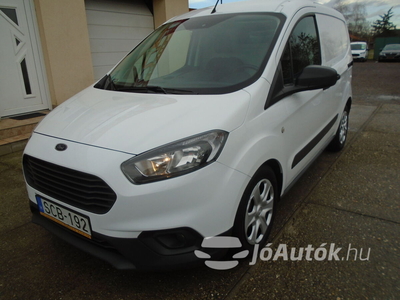 FORD Courier