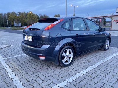 FORD FOCUS 1.4 Trend