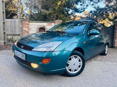 FORD FOCUS 1.6 Ghia