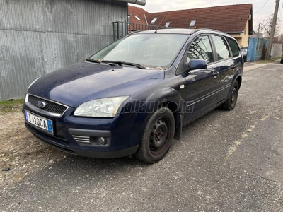 FORD FOCUS 1.6 TDCi Ghia DPF