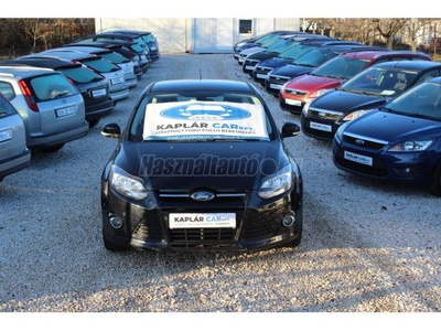 FORD FOCUS 1.6 Ti-VCT Titanium