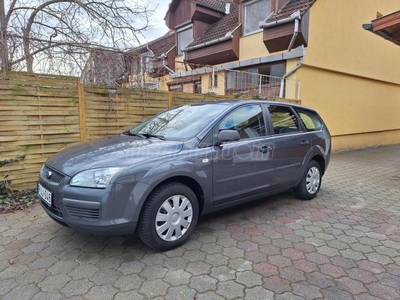 FORD FOCUS 1.6 Trend