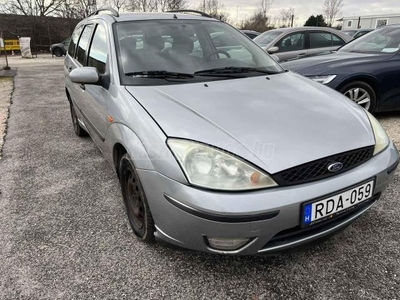 FORD FOCUS 1.8 Di Ambiente