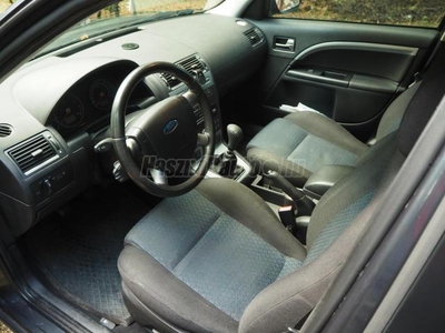 FORD MONDEO 1.8 Ghia