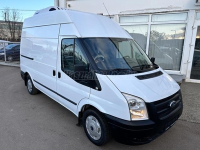 FORD TRANSIT 2.2 TDCi 300 L Ambiente hűtős. végig vezetett szervizkönyv