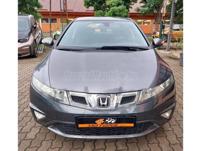 HONDA CIVIC 1.8 Executive VÉGIG VEZETETT SZERVIZKÖNYV. DIGITKLÍMA