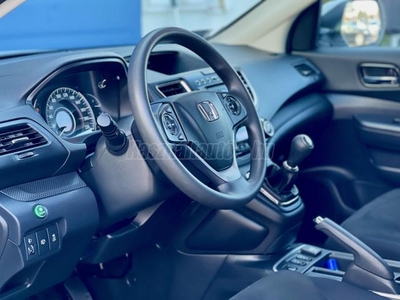 HONDA CR-V 1.6 i-DTEC 2WD Comfort / Akár 1 év Garancia!/ Végig vezetett SZK!/ 1. Tulaj!/ Mo-i!/ Friss szerviz!