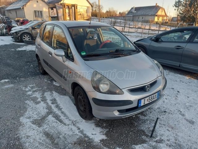 HONDA JAZZ 1.4 LS