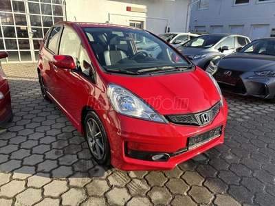 HONDA JAZZ 1.4 S SI