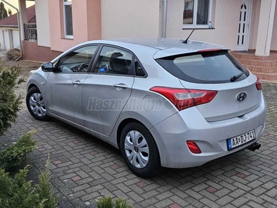 HYUNDAI I30 1.4i Easy Life ÜLÉSFŰTÉS! !! TOLATÓRADAR!!!