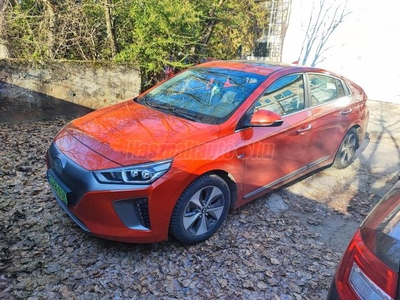 HYUNDAI IONIQ electric Premium (Automata)