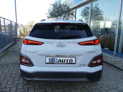 HYUNDAI KONA EV 64kWh Premium Edition Led.Űveg Te.Head Up.Kamera.Krell Sound.Bőr.Navi