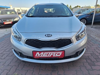 KIA CEE'D SW 1.6 CRDi TX EURO5 Korróziómentes! Szervizkönyv! Tempomat! BT tel!