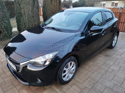 MAZDA 2 1.5 Emotion NAVIGÁCIÓ. NAPPALI FÉNY. TEMPOMAT. MULTIKORMÁNY. ALUFELNI stb