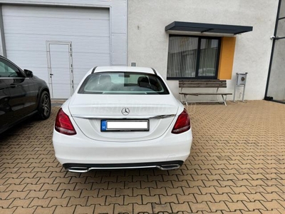 MERCEDES-BENZ C 160 9G-TRONIC