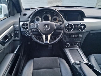 MERCEDES-BENZ GLK 350 4Matic (Automata) AMG Paket/Újszerű/Tulajdonostól/86.000km!