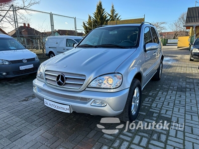 MERCEDES-BENZ M-osztály