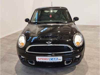 MINI MINI COOPER 1.6 S Márkaszervizben karbantartott !!!