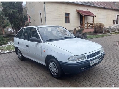 OPEL ASTRA F 1.4 Classic Start