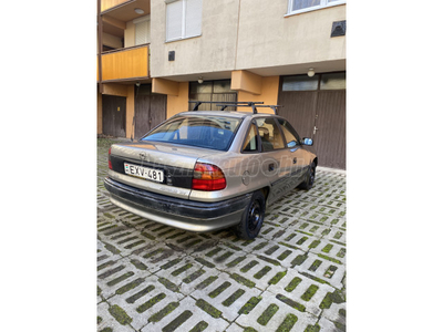 OPEL ASTRA F 1.6 16V GL