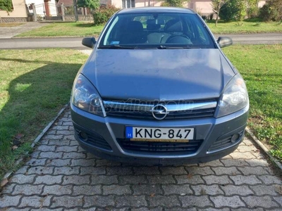 OPEL ASTRA H Caravan 1.6 Enjoy