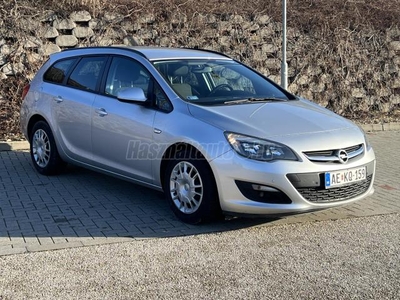 OPEL ASTRA J Sports Tourer 1.4 T Selection KLÍMA / TEMPOMAT / KIVÁLÓ ÁLLAPOT!