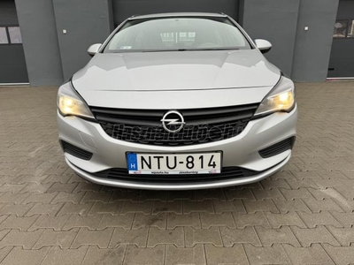 OPEL ASTRA K Sports Tourer 1.6 CDTI Enjoy Magyarországi! 1. Tulaj! Végig vezetett szervízkönyv!