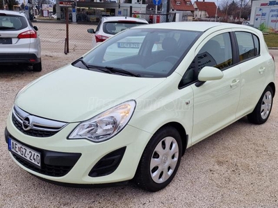 OPEL CORSA D 1.2 Color Edition 64 e. KM!! KLÍMA. ÜLÉS ÉS KORMÁNY FŰTÉS. TÉLI - NYÁRI GUMI. FRISSEN SZERVIZELT