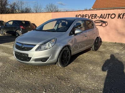 OPEL CORSA D 1.4 111 Years Tempomat! Alufelni!