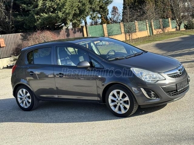 OPEL CORSA D 1.4 Cosmo 99 E KM+FÉLBŐR+ŰLÉS+KORMÁNYFŰTÉS+TEMPOMAT!!!